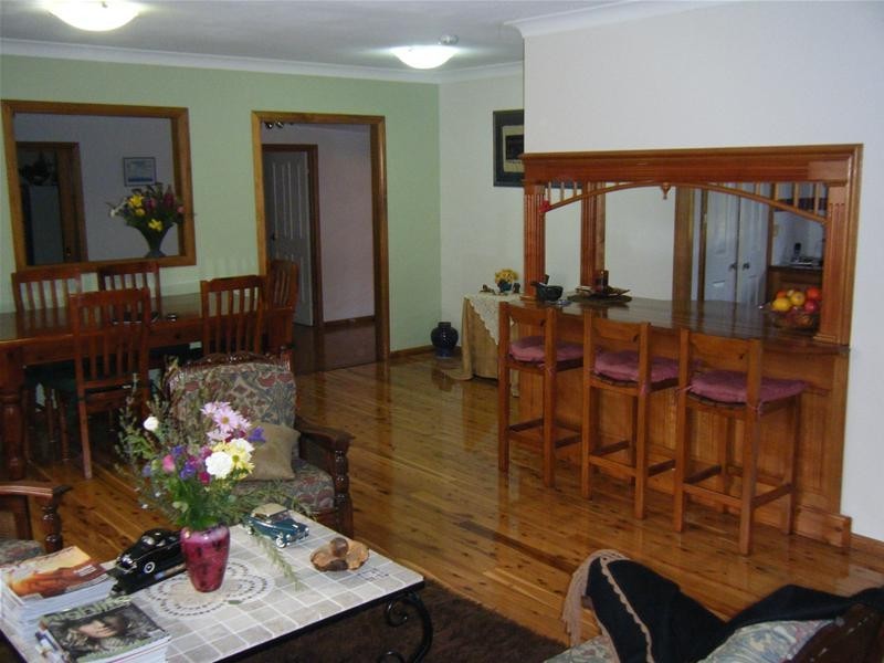 Centenary Heights QLD 4350