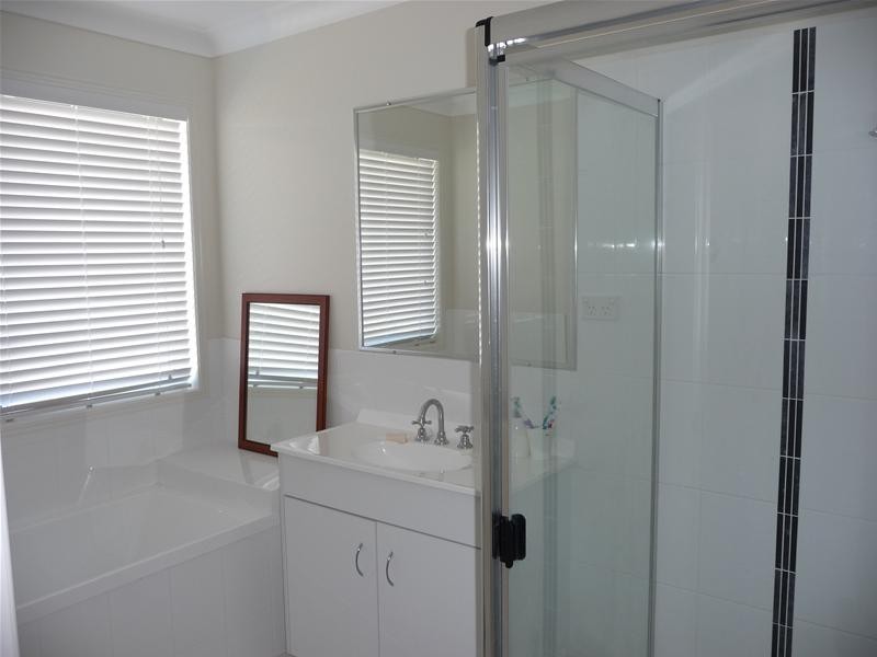 Kingsthorpe QLD 4400