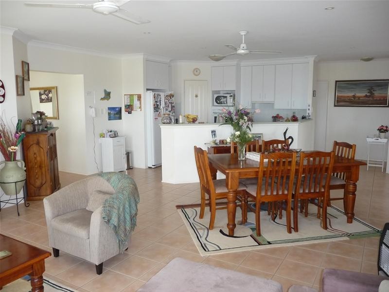 Hodgson Vale QLD 4352