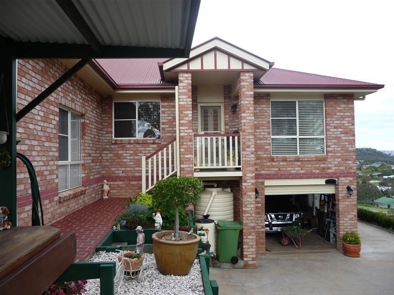 Hodgson Vale QLD 4352