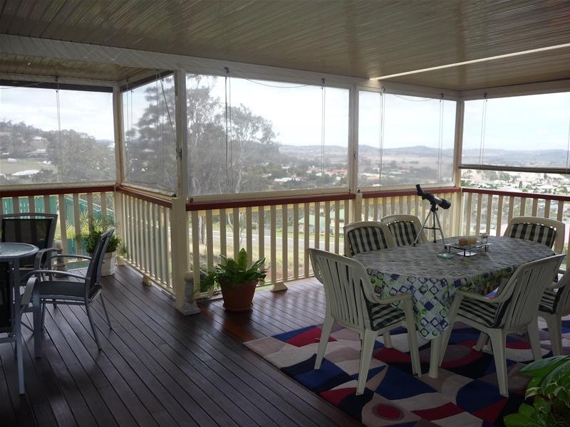 Hodgson Vale QLD 4352