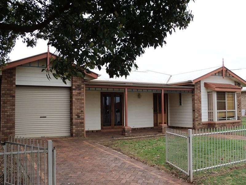 Glenvale QLD 4350