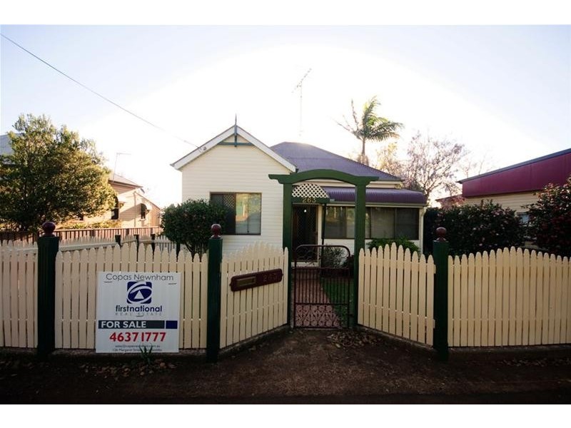 South Toowoomba QLD 4350