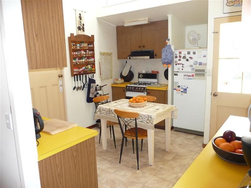 Mount Lofty QLD 4350