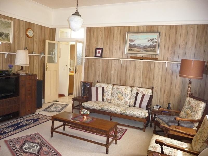 Mount Lofty QLD 4350