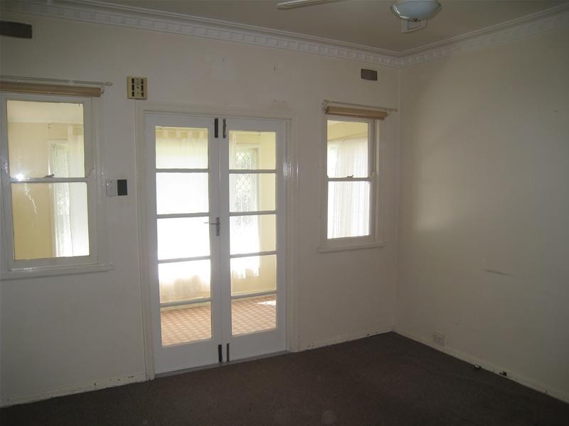 Centenary Heights QLD 4350