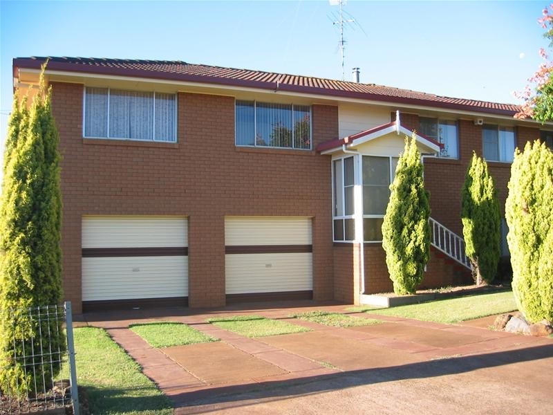 Kearneys Spring QLD 4350