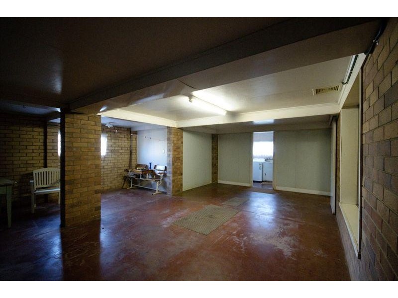 Kearneys Spring QLD 4350