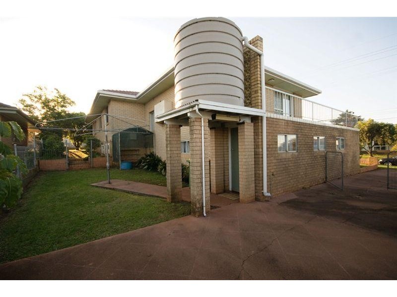 Kearneys Spring QLD 4350