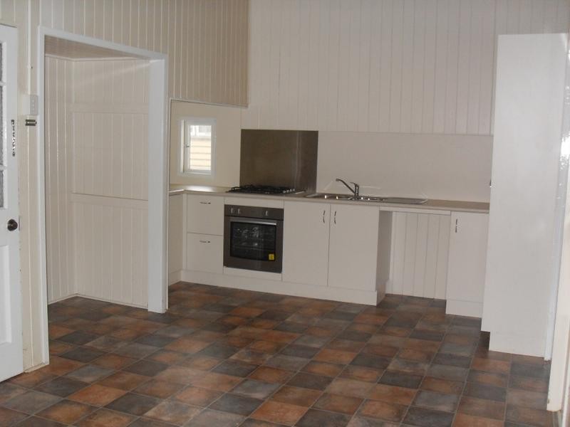Newtown QLD 4350
