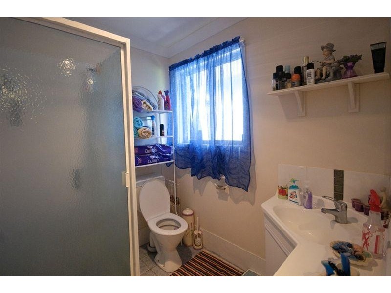Kearneys Spring QLD 4350