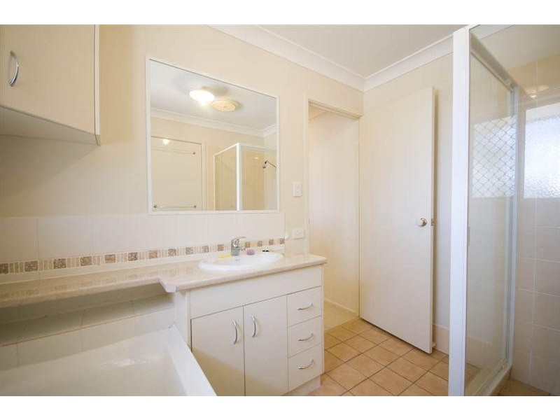 Withcott QLD 4352