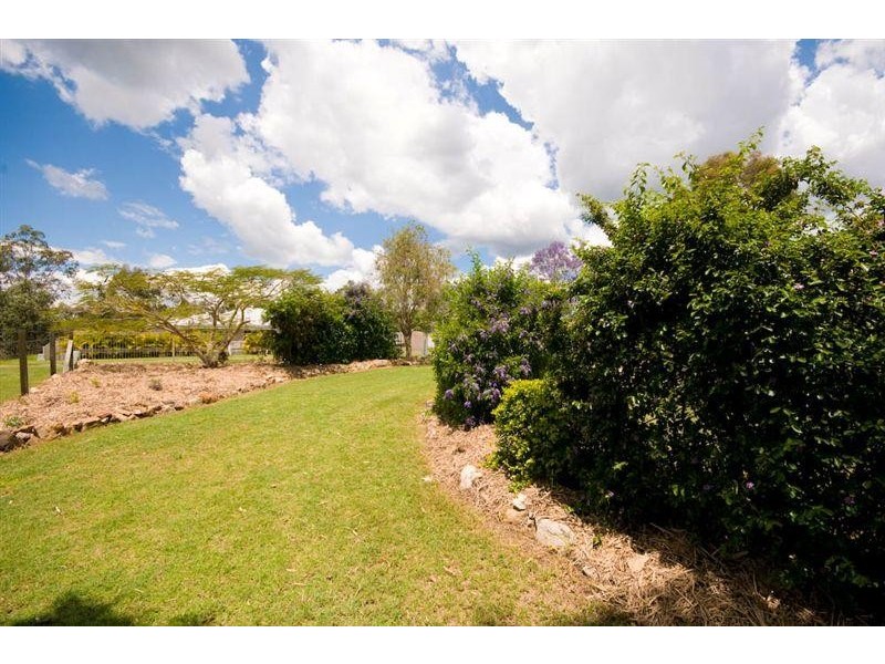 Withcott QLD 4352