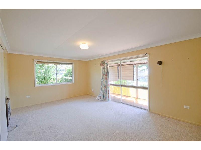 Centenary Heights QLD 4350