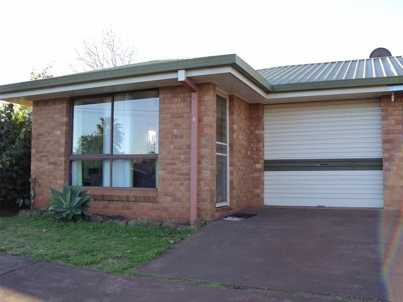 Centenary Heights QLD 4350