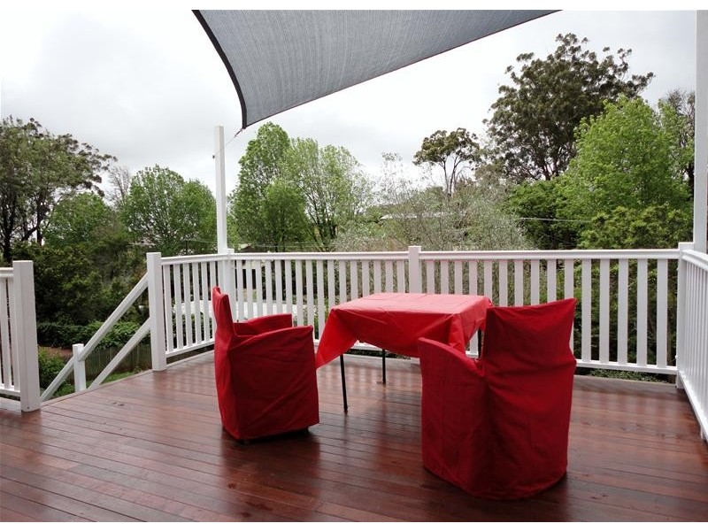 Mount Lofty QLD 4350