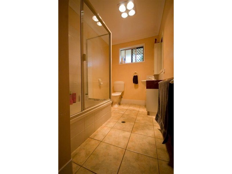 Centenary Heights QLD 4350