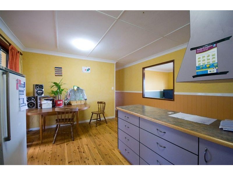 Centenary Heights QLD 4350