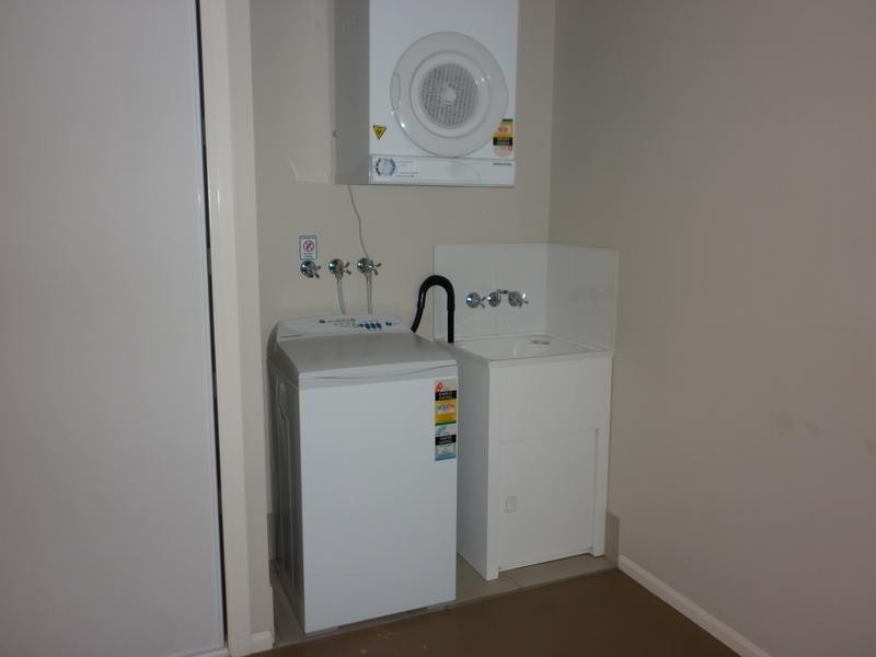 Kearneys Spring QLD 4350
