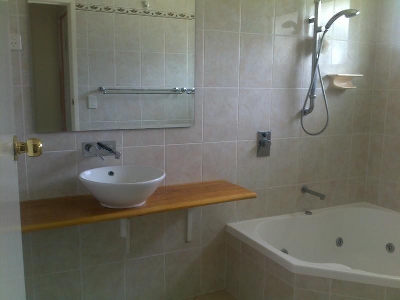 Centenary Heights QLD 4350