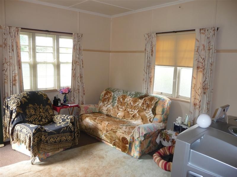 Centenary Heights QLD 4350