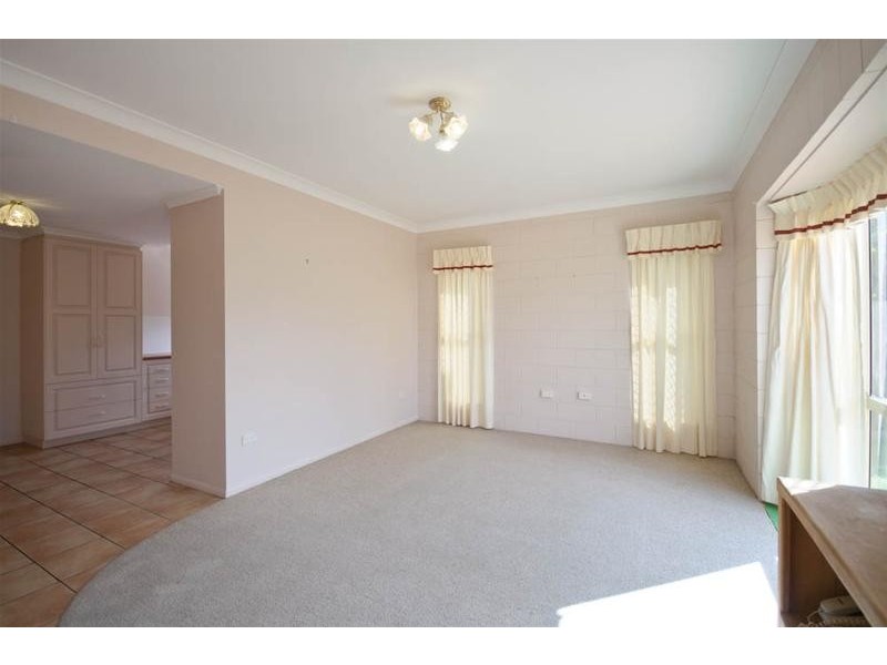 Kearneys Spring QLD 4350