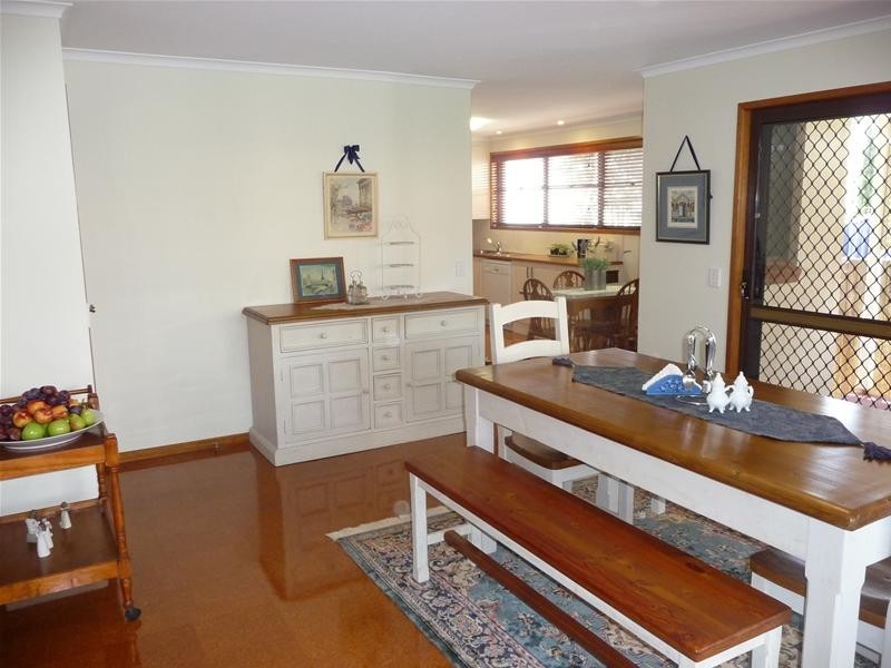 Kearneys Spring QLD 4350