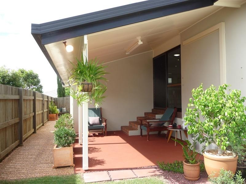 Kearneys Spring QLD 4350