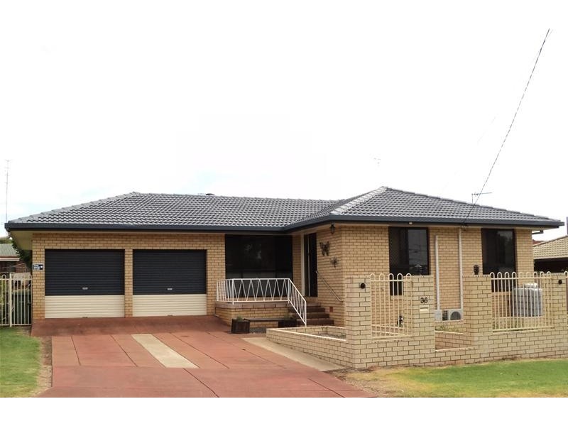 Centenary Heights QLD 4350