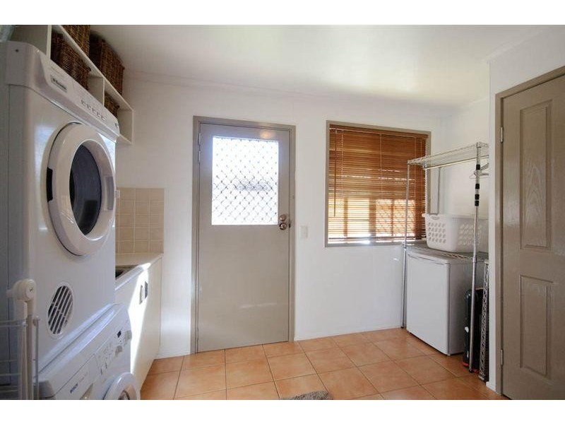 Centenary Heights QLD 4350