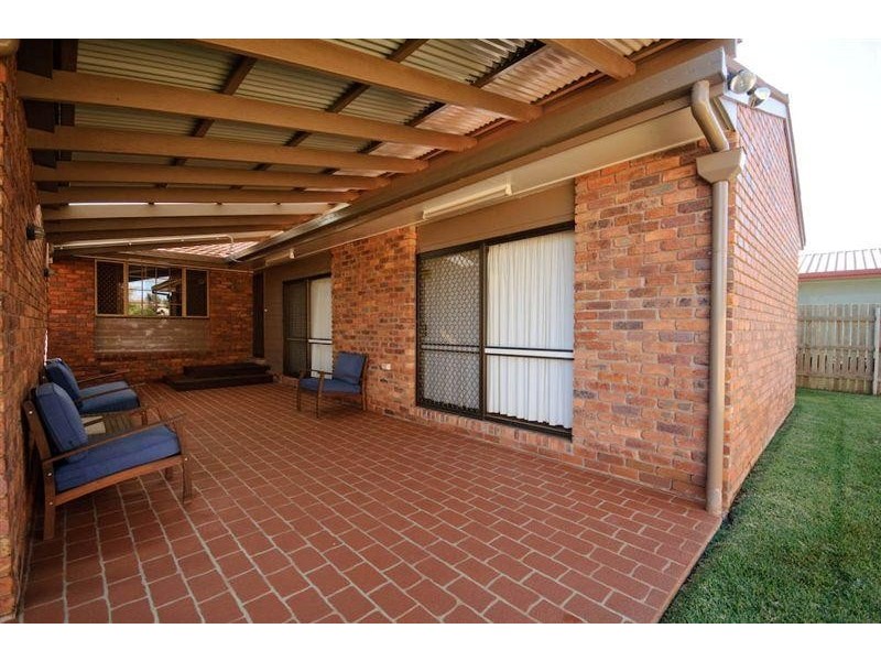 Centenary Heights QLD 4350