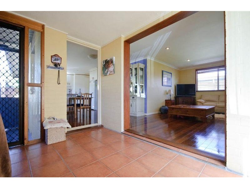 Kearneys Spring QLD 4350