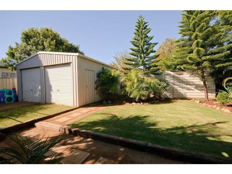 Kearneys Spring QLD 4350