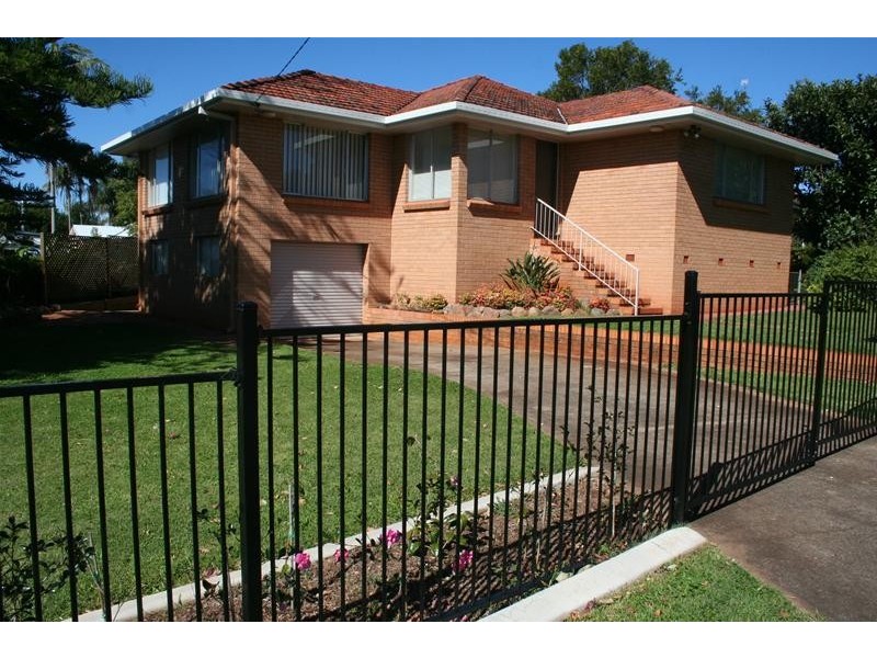 Centenary Heights QLD 4350