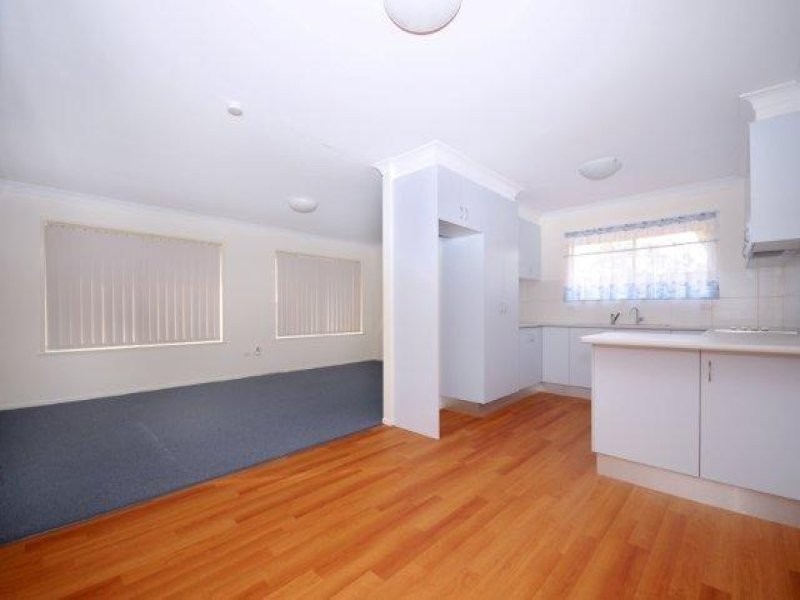 Centenary Heights QLD 4350