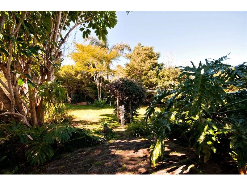 Mount Lofty QLD 4350
