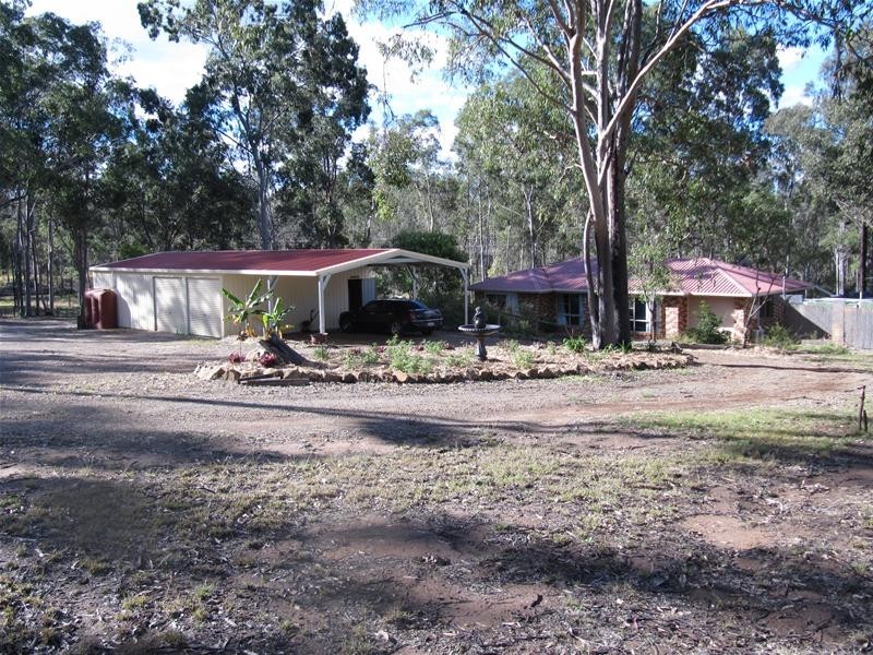 Upper Lockyer QLD 4352