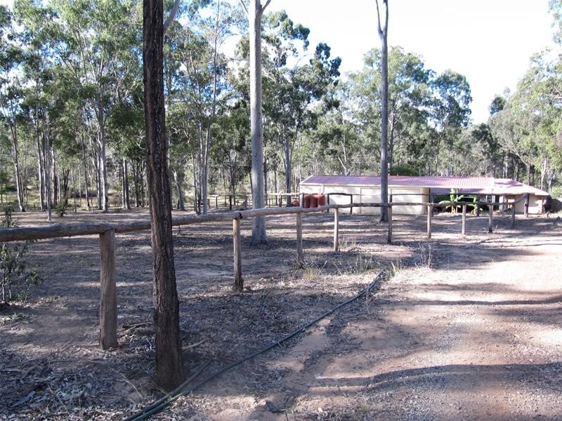 Upper Lockyer QLD 4352