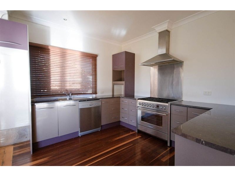 Newtown QLD 4350