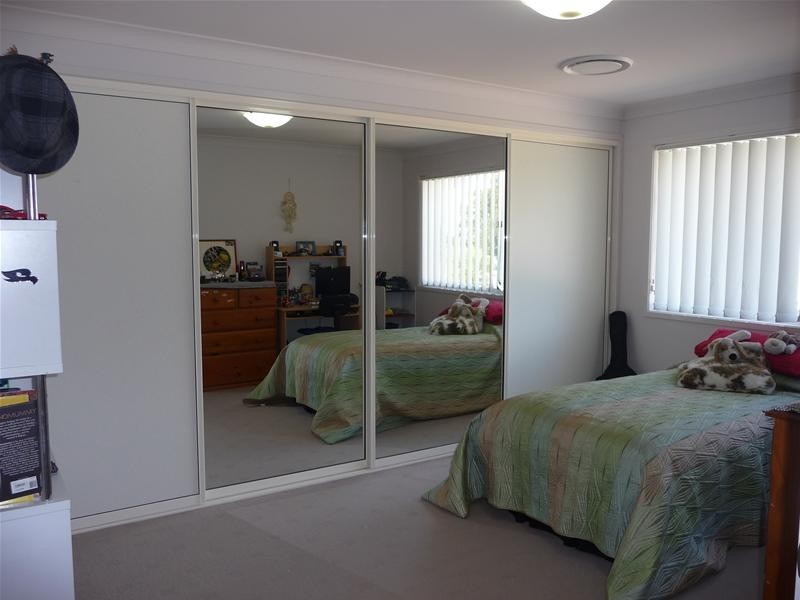 Vale View QLD 4352