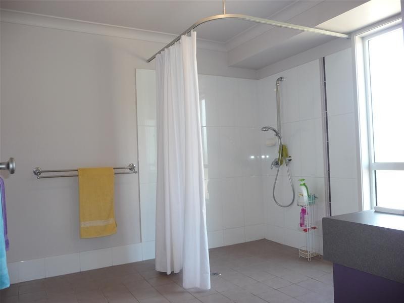 Vale View QLD 4352