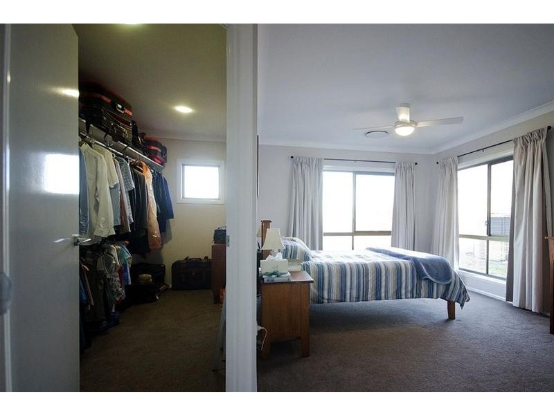 18 Archer Crescent, Upper Flagstone QLD 4344