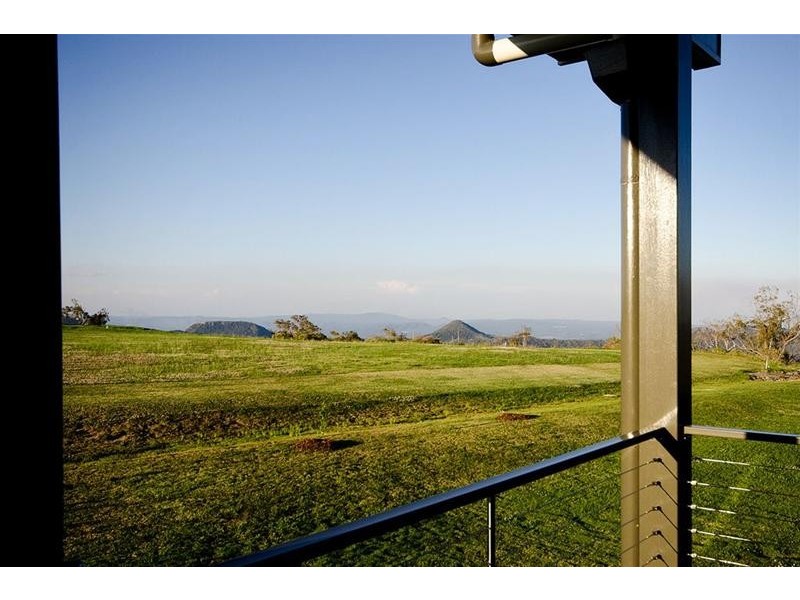 18 Archer Crescent, Upper Flagstone QLD 4344