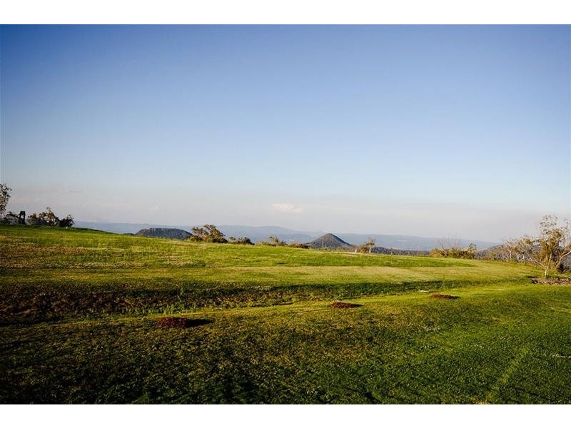 18 Archer Crescent, Upper Flagstone QLD 4344