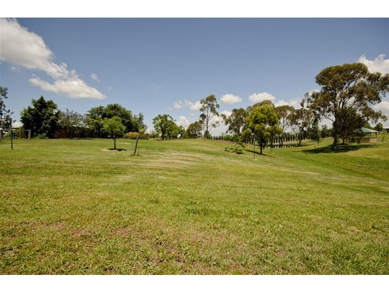 Vale View QLD 4352