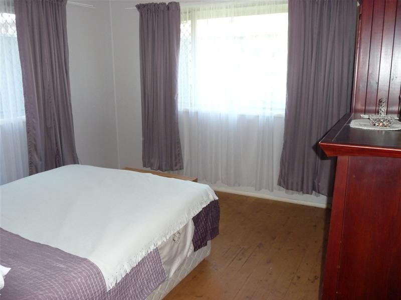 Centenary Heights QLD 4350