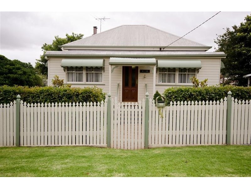 North Toowoomba QLD 4350