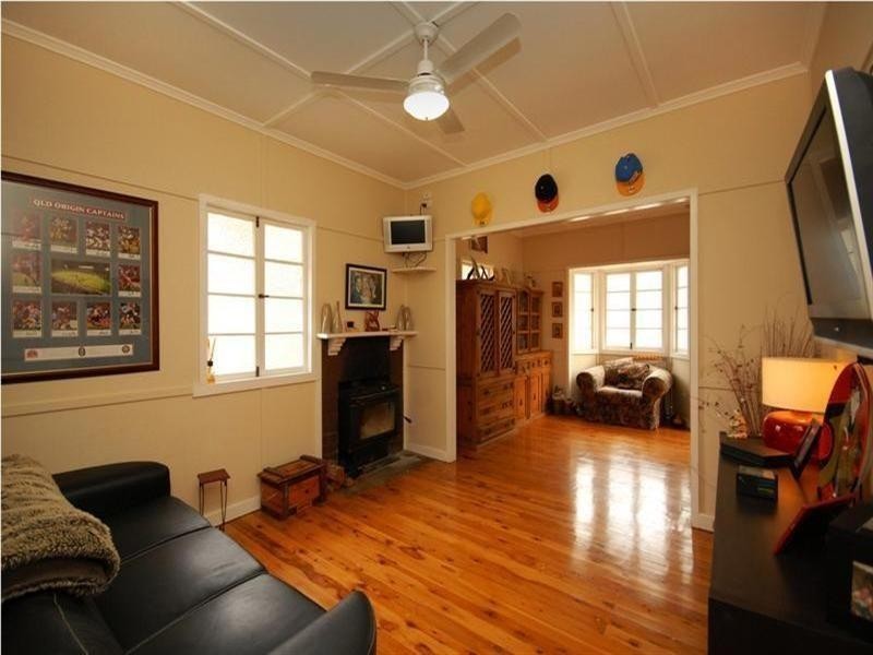 Centenary Heights QLD 4350
