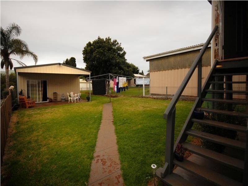 Centenary Heights QLD 4350