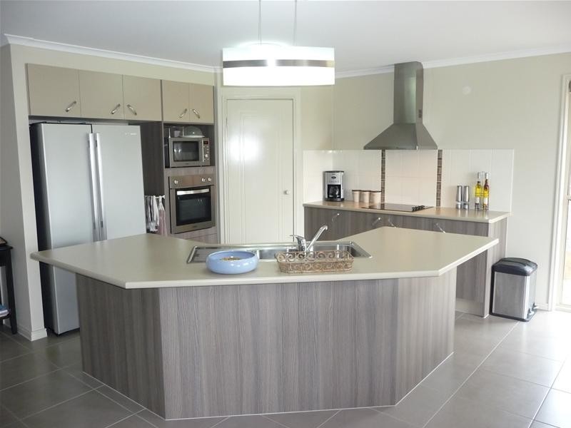 Westbrook QLD 4350